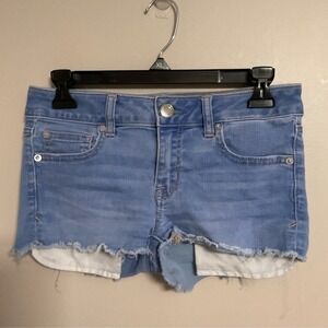 American Eagle Shortie Denim Shorts Light Wash‎ Super Stretch Raw Hem Size 4
